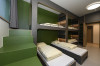 Beaucoup d’espace de rangement et des lits confortables sont les primordiales